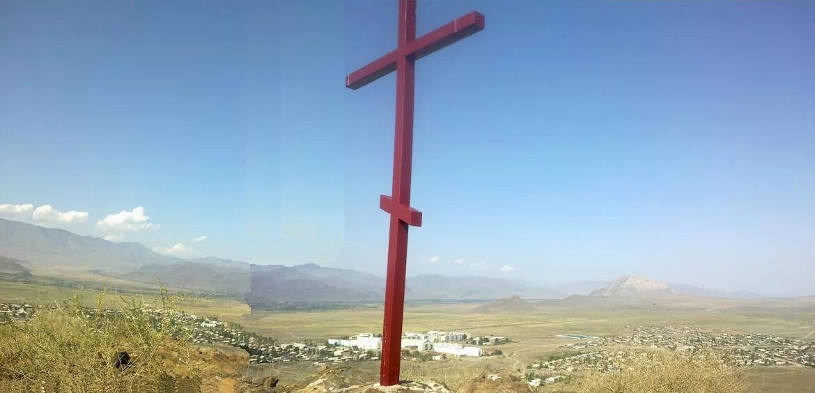 Шагонар население. Тыва Шагонар. Поклонный крест Алтай Чемал. Шагонар Республика Тыва достопримечательности. Карабах поклонный крест.