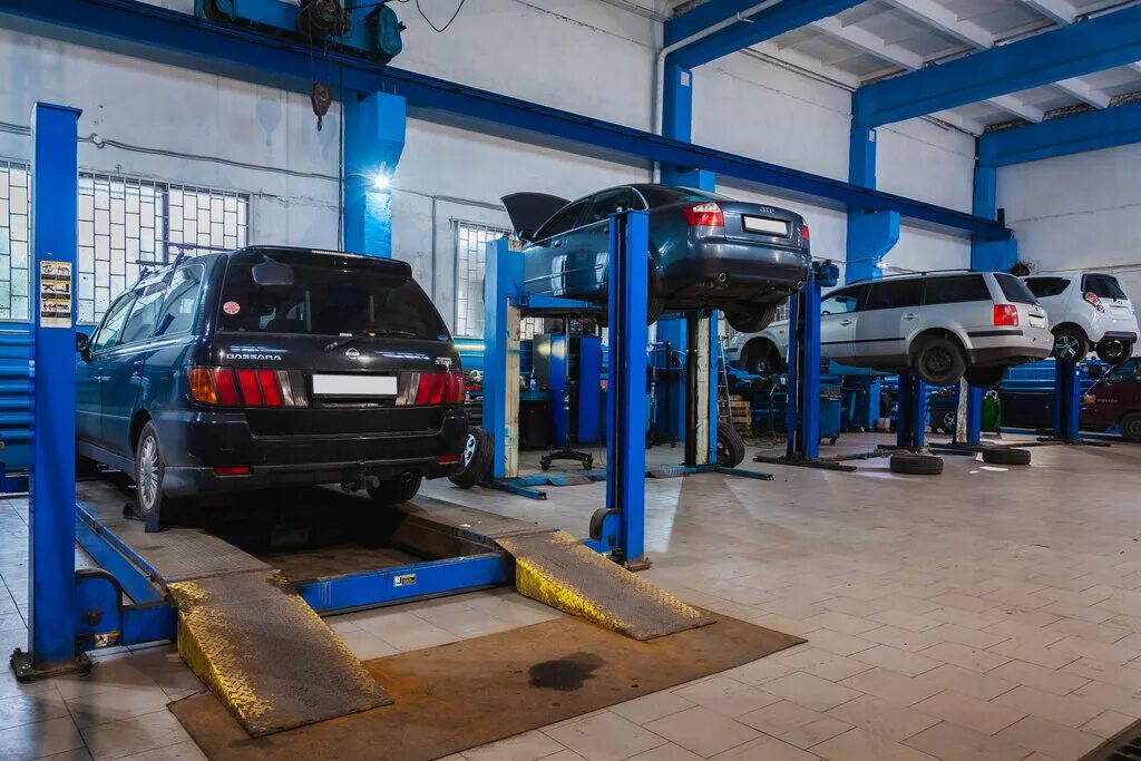 Автосервис люберцы. Автосервис в гаражном обществе. Люберцы улица побратимов 9. Автосервис в люберцах. Автосервис фото.