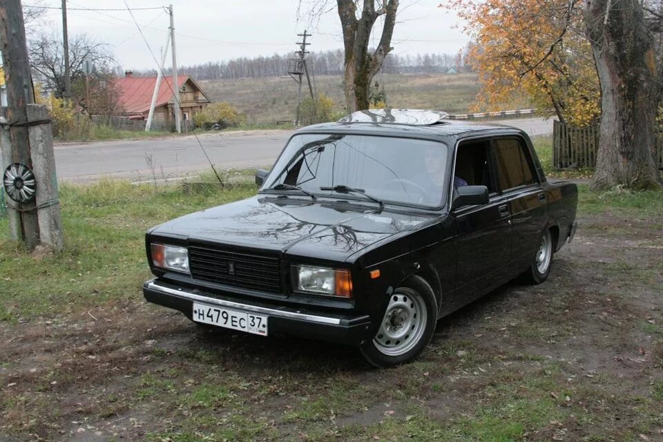 Ваз 2105 занижение -50. Ваз 2105 занижение. Ваз 2105 70. Ваз 2105 занижение. Ваз 2105 70.
