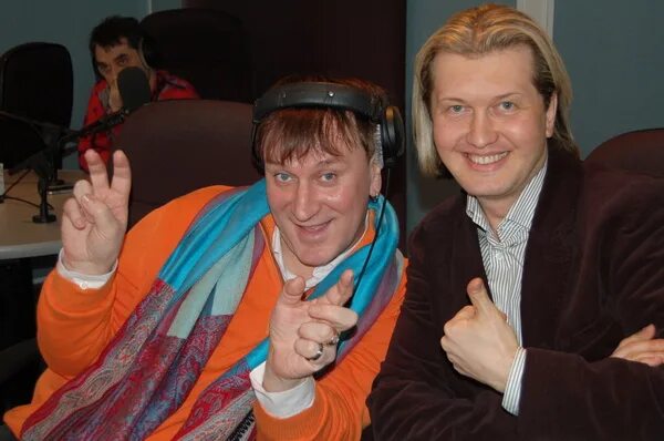 Сергей пенкин в молодости. Сергей пенкин 1990. Пенкин пародист аншлаг. Сергей пенкин 2023. Кем по профессии был пенкин второстепенный.