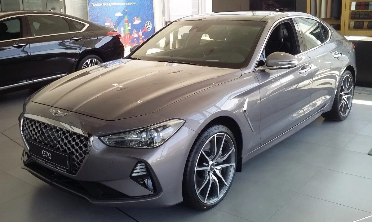 Генезис эко. Genesis g70 Grey. Genesis g70 серый. Genesis g70 матовый. Genesis седан g70.