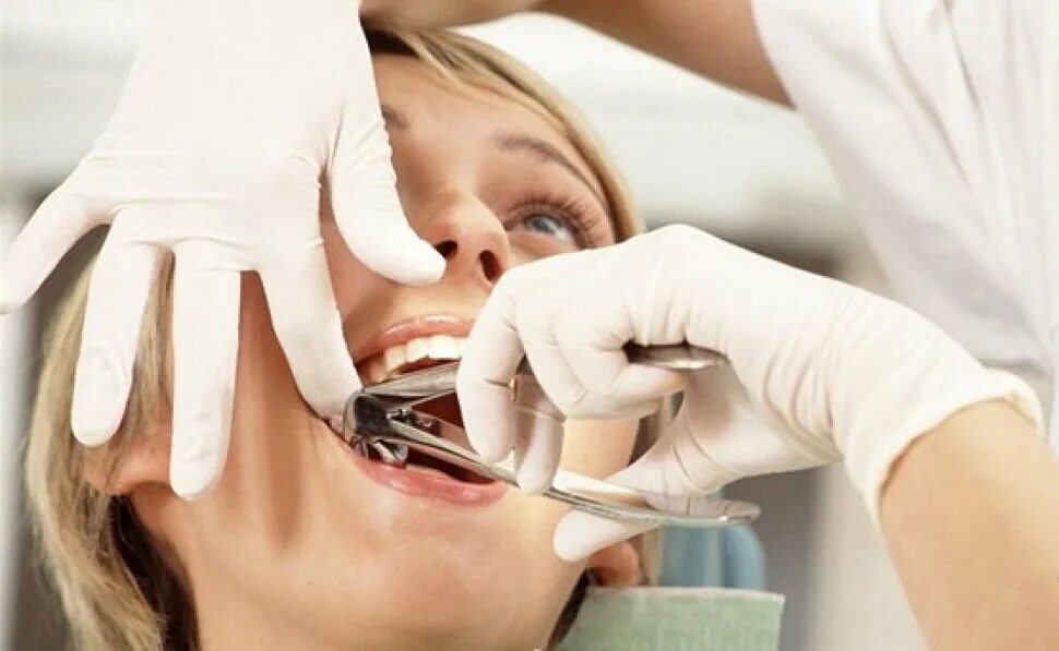 Лечение зуба 8. Стоматология Фея Новоуральск. Сколько стоит вырвать зуб в Москве в поликлинике.