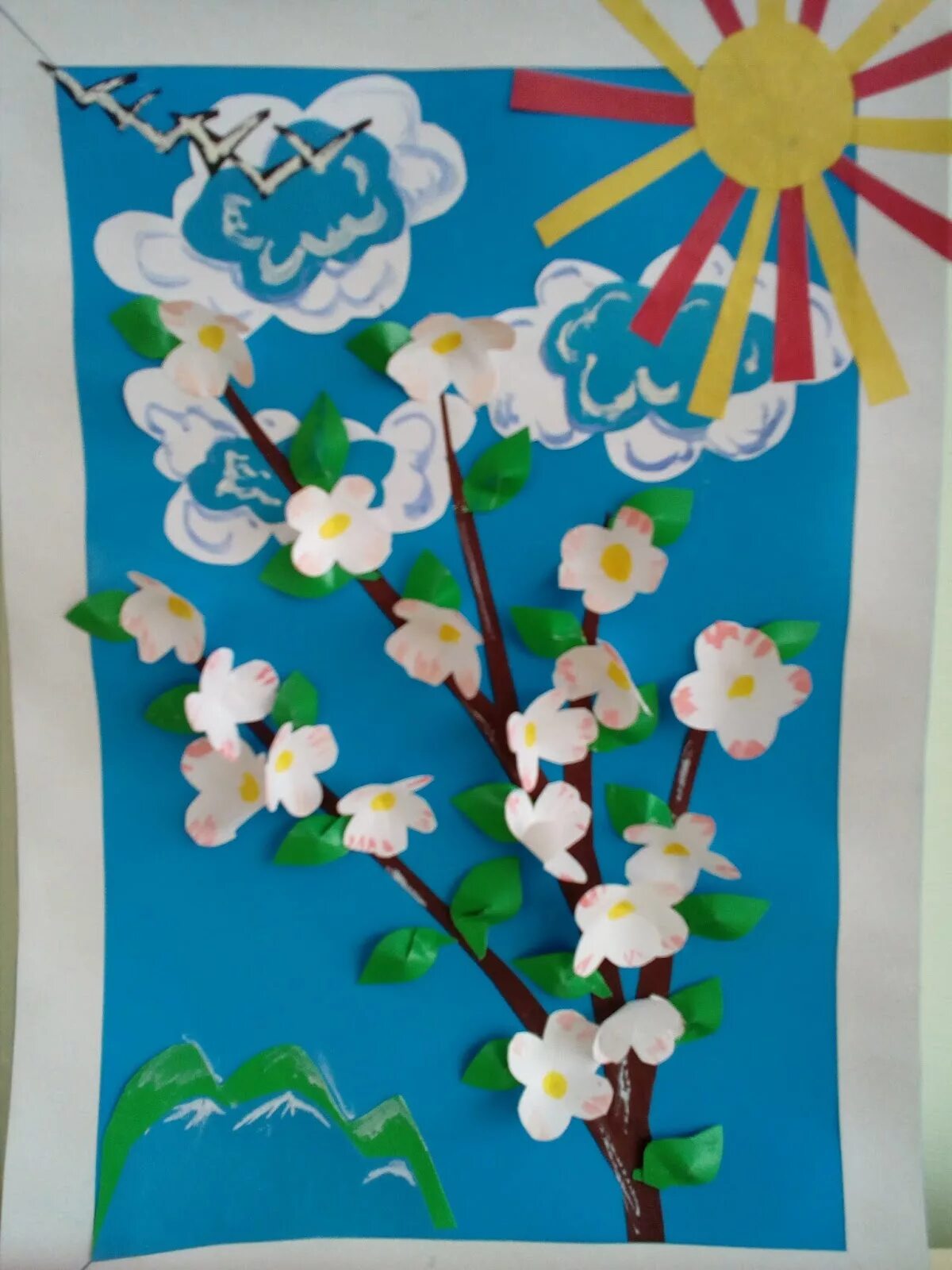 аппликация на весеннюю тему