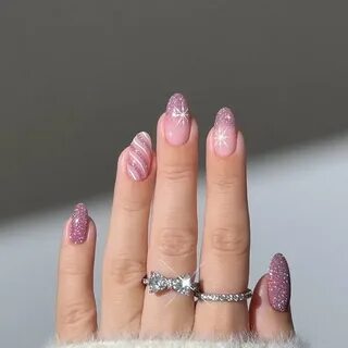 Жас қыздардың аналь және кискасы