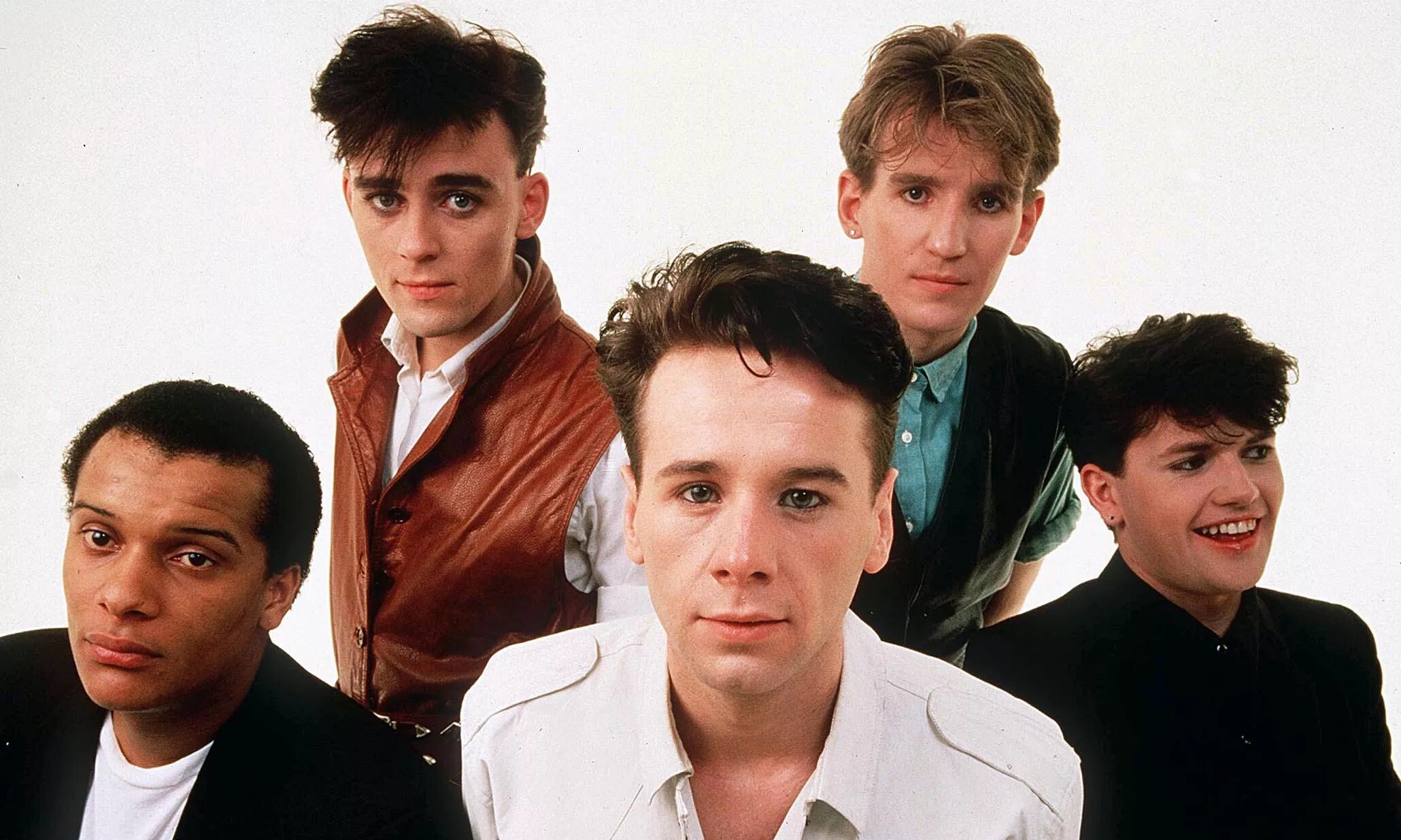Simple minds don t you. Группа simple minds. simple minds 1985. группа simple minds 1982. simple minds в молодости.