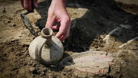 Более 700 лет