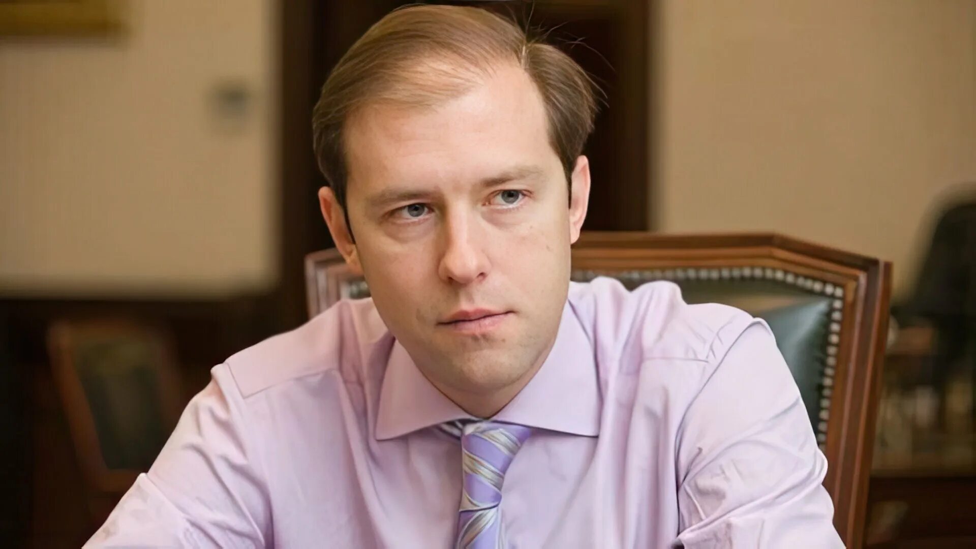 Министр промышленности и торговли д. Мантуров фото. Мантуров фото. Глава минпромторга мантуров. Мантуров фото.