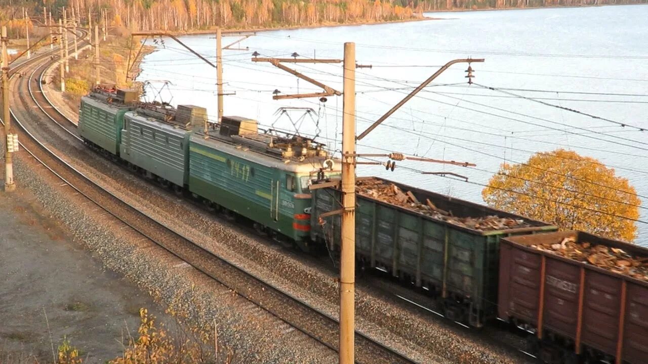 Поезд вл11 394а. Поезда вл 11. Перегон ревда решеты. Вл11 электровоз. Электровоз.