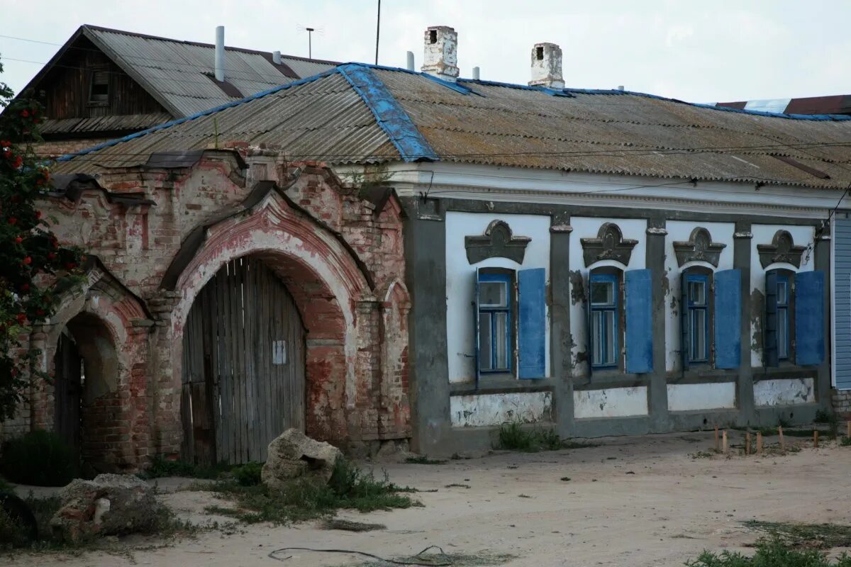 Село Антиповка Камышинский район. Село Антиповка Камышинский район Волгоградская. Камышин исторические здания. Антиповка Камышинский район достопримечательности.