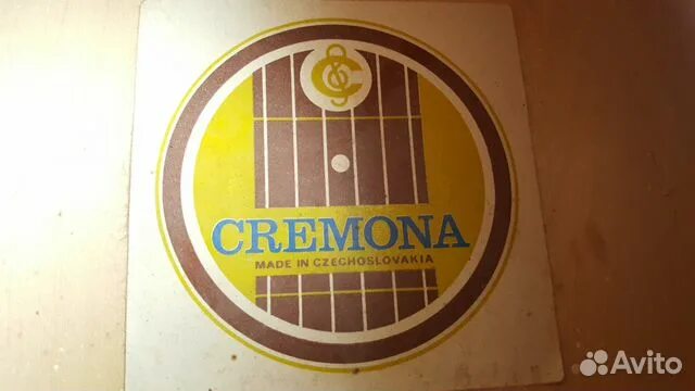 Гитара чехословакия. Гитара чехословакия cremona 80-х годов. кремона этикетка. гитара кремона чехословакия. гитара кремона эмблема.