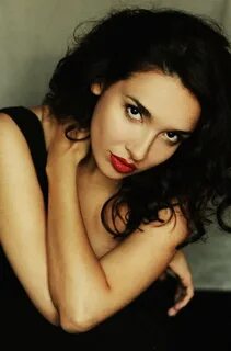 Порно көру: 2 жыныссыз және аққұба