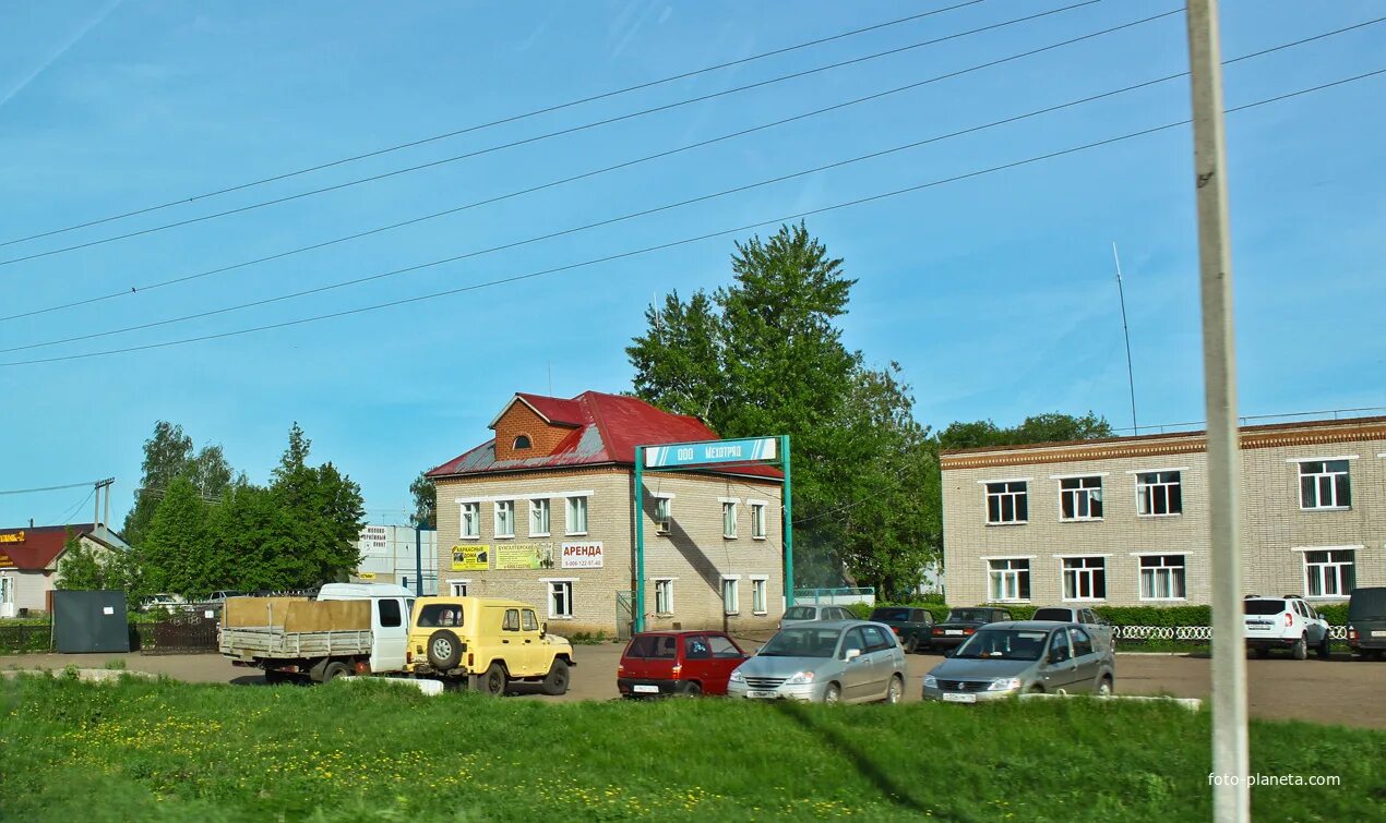 Актаныш. Актаныш магазин стройматериалов. актаныш центральная 182. коммунальный актаныш. актаныш торговый центр.