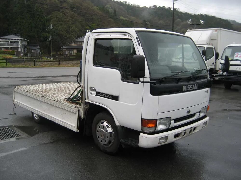 Nissan diesel condor 1993. Кабина ниссан дизель кондор 1994. Nissan diesel 2005 г. Nissan pk210. Nissan diesel l6 230.