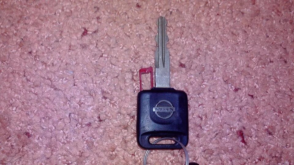Nissan Almera Classic ключ. Ключ Альмера Классик b10. Альмера Классик 2006 ключи сигнализация. Nissan Almera Classic b10 ключ.