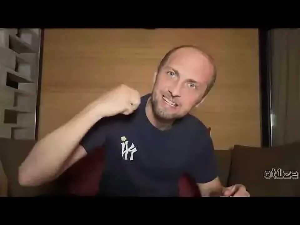 Зубарефф смотрит. Зубарев александр балет. Зубарефф смотрит. Зубарев тик ток пельмени. Zubarefff (александр зубарев).