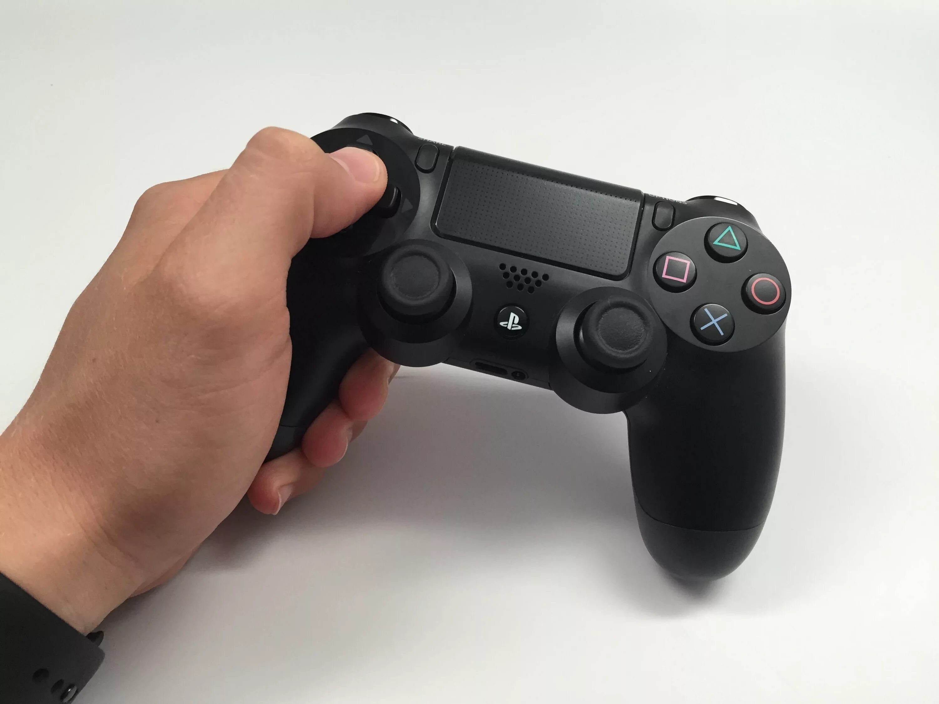 Ps4 controller. Контроллер ps4. геймпад ps на батарейках. джойстик batman arkham knight для ps4.