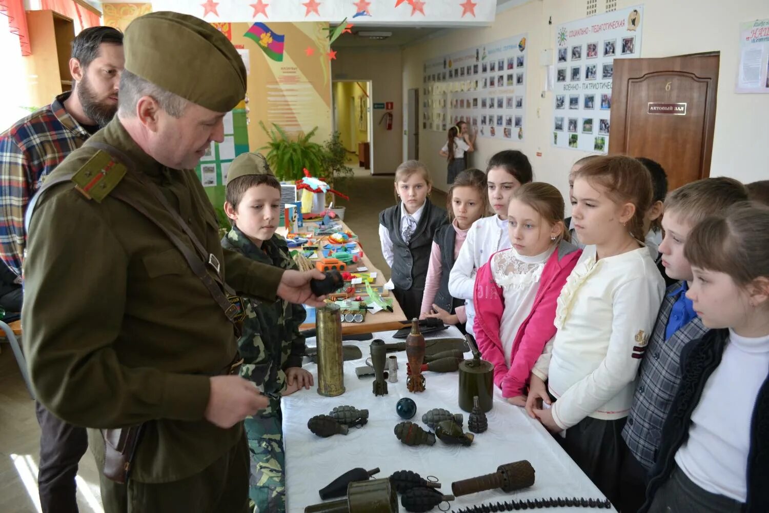 Спортивно патриотический месячник