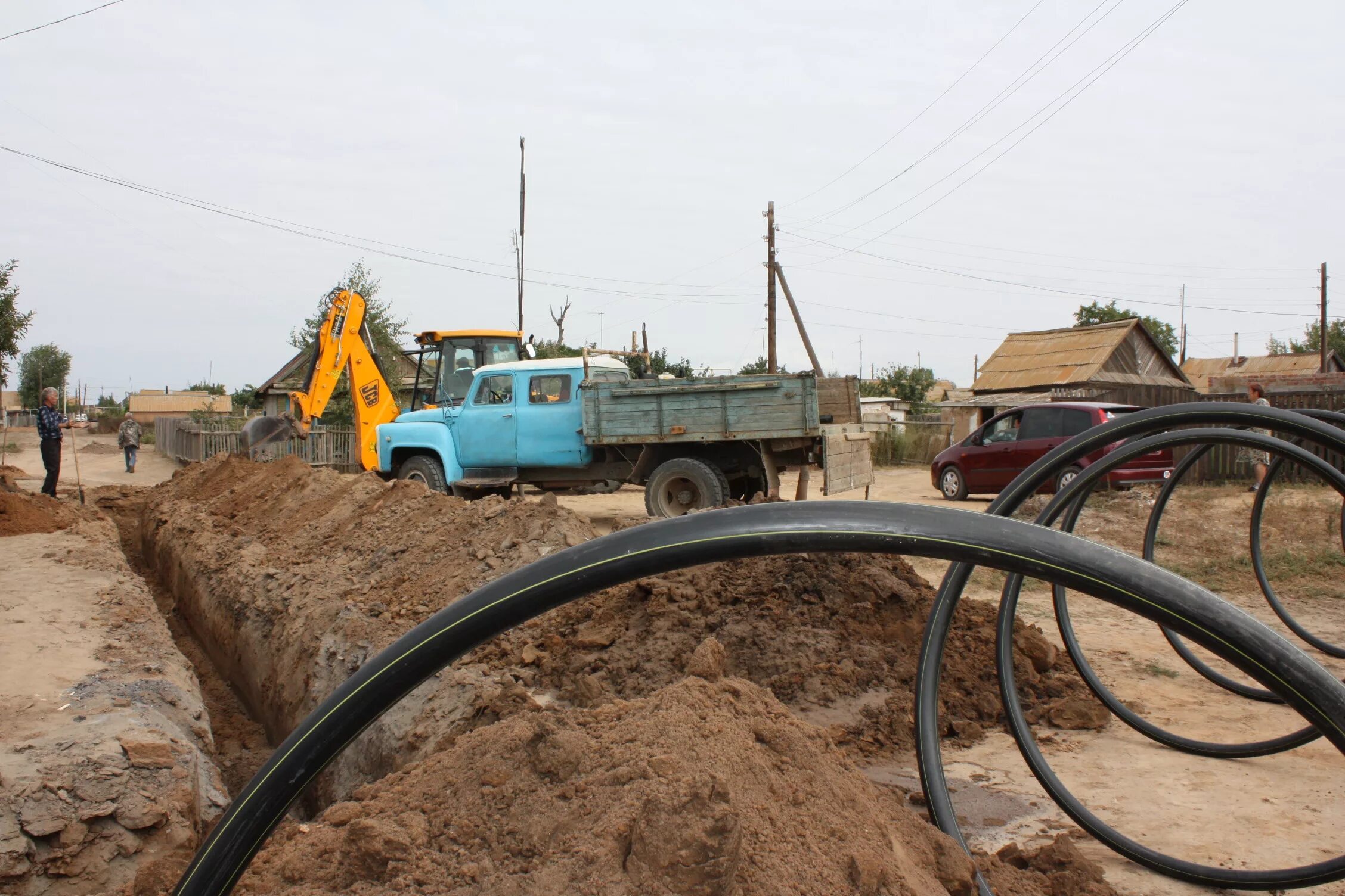 Сельских водопроводов. Газовая магистраль в селе. Стройка газопровода. Газификация села. Строительство газовых сетей.