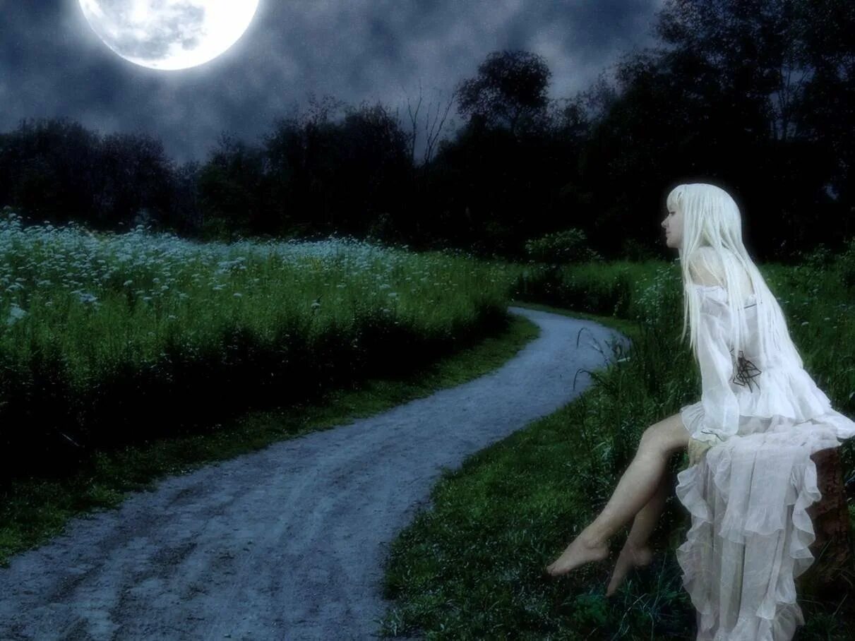 Гёте коринфская невеста. Девушка привидение. Красивая девушка призрак. Красивая девушка призрак. Девушка привидение.