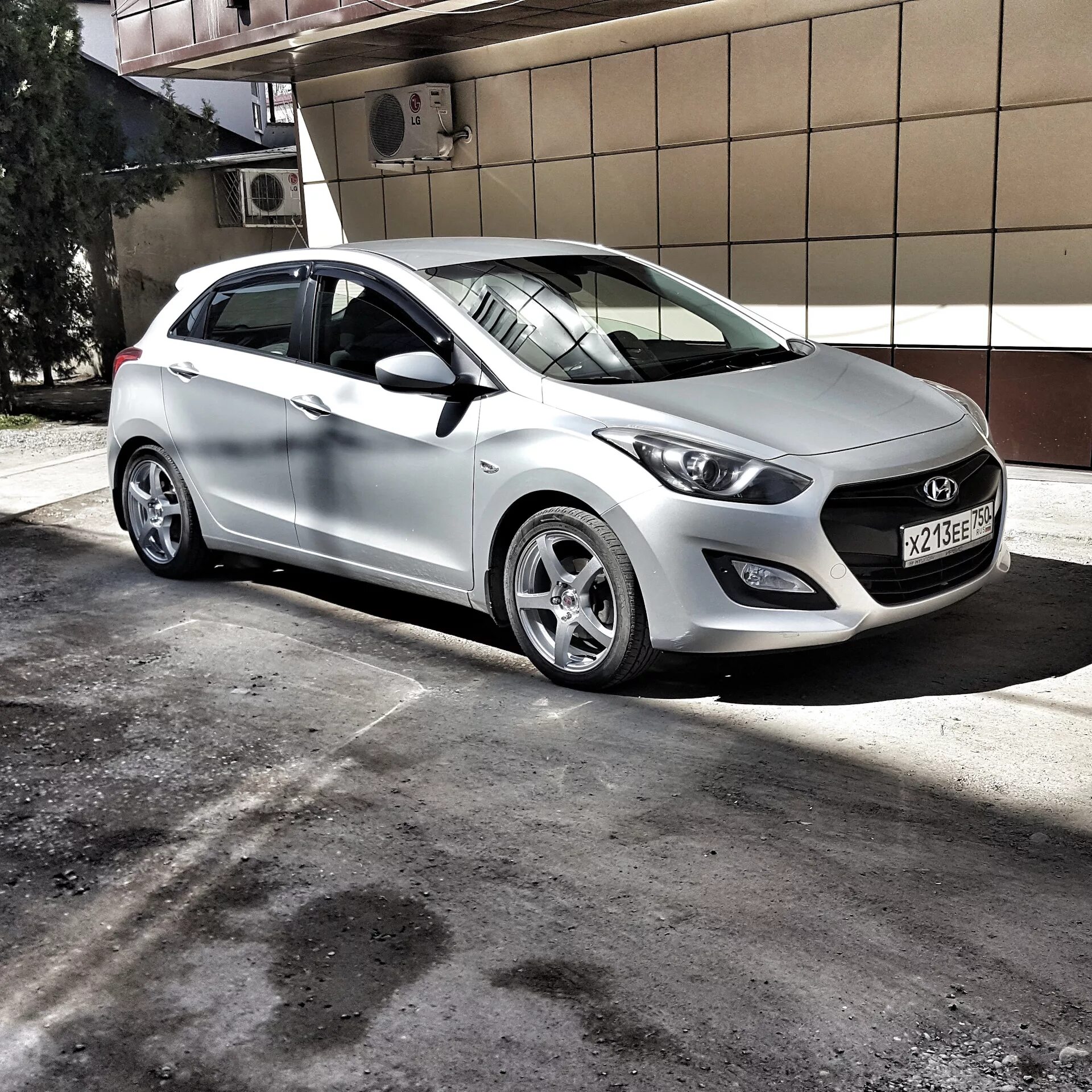 Сид 30. Hyundai i30. Hyundai i30 II. Hyundai i30 i. Хендай ай 30.