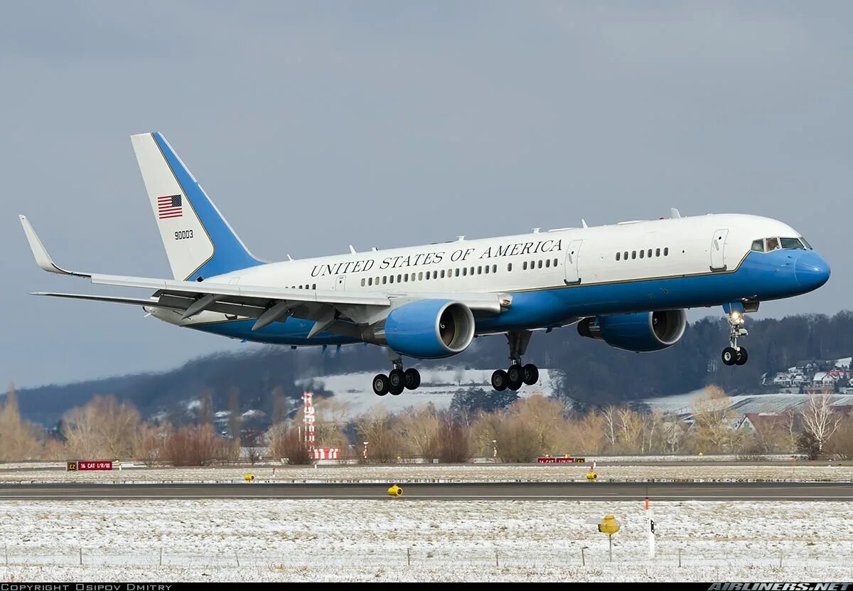 C 757. Boeing vc-32a. boeing 757 vc-32a. boeing c-32 сбоку. c32.