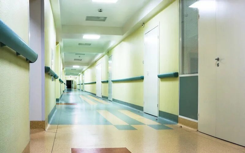 Работы кандинского. Краевая клиническая психиатрическая больница им в. Ивановка чита психиатрическая больница. Мгу внутренний двор. Психиатрическая больница имени кандинского чита.