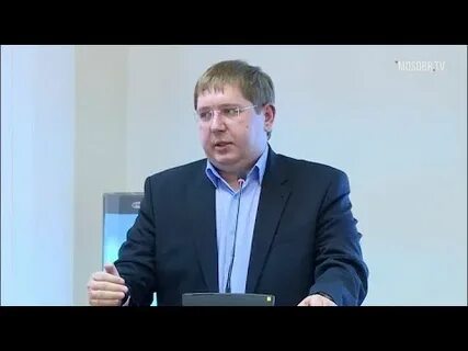 Заместитель директора ведет часы