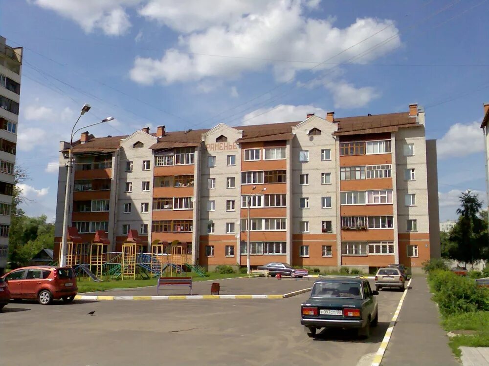 5 ти этажные кирпичные дома