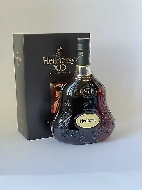 Коньяк 10 л. Хеннесси XO Экстра Олд Cognac. Hennessy x.o Extra old Cognac. Product Cognac Hennessy 40% Vol - e 50 CL. Cognac Hennessy Extra.
