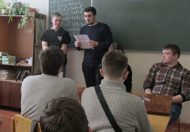 Колледж верховского района. Техникум учебным. Ливенский строительный техникум профессии. Курсант колледжа мчс россии. Мастер производственного обучения.