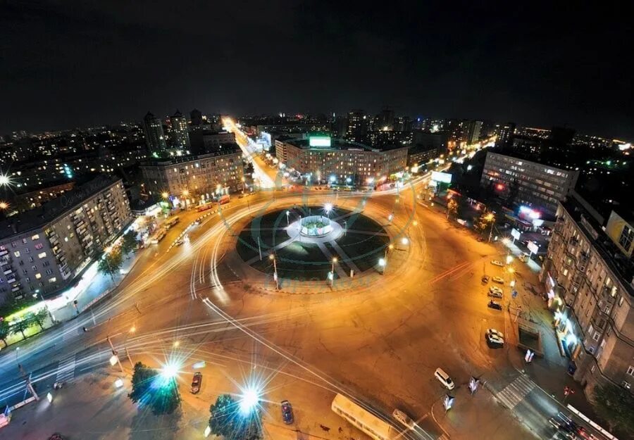 ночной новосибирск площадь калинина. октябрьская магистраль 2 новосибирск. площадь лунинцев веб камера. веб камера новосибирск. площадь калинина новосибирск.