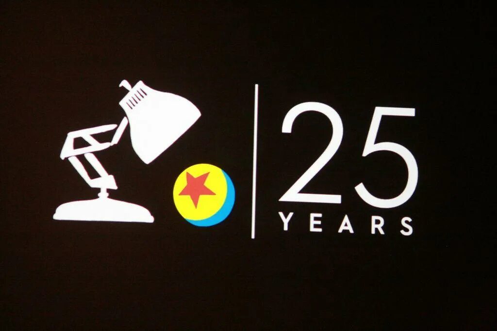 Pixar logo. Pixar логотип. Pixar логотип PNG. Логотип Дисней Пиксар с лампой. Pixar logo 1979.