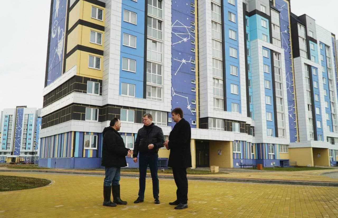 Строим могилев. Жилищное строительство. многоэтажки. могилев город. мэр могилева.