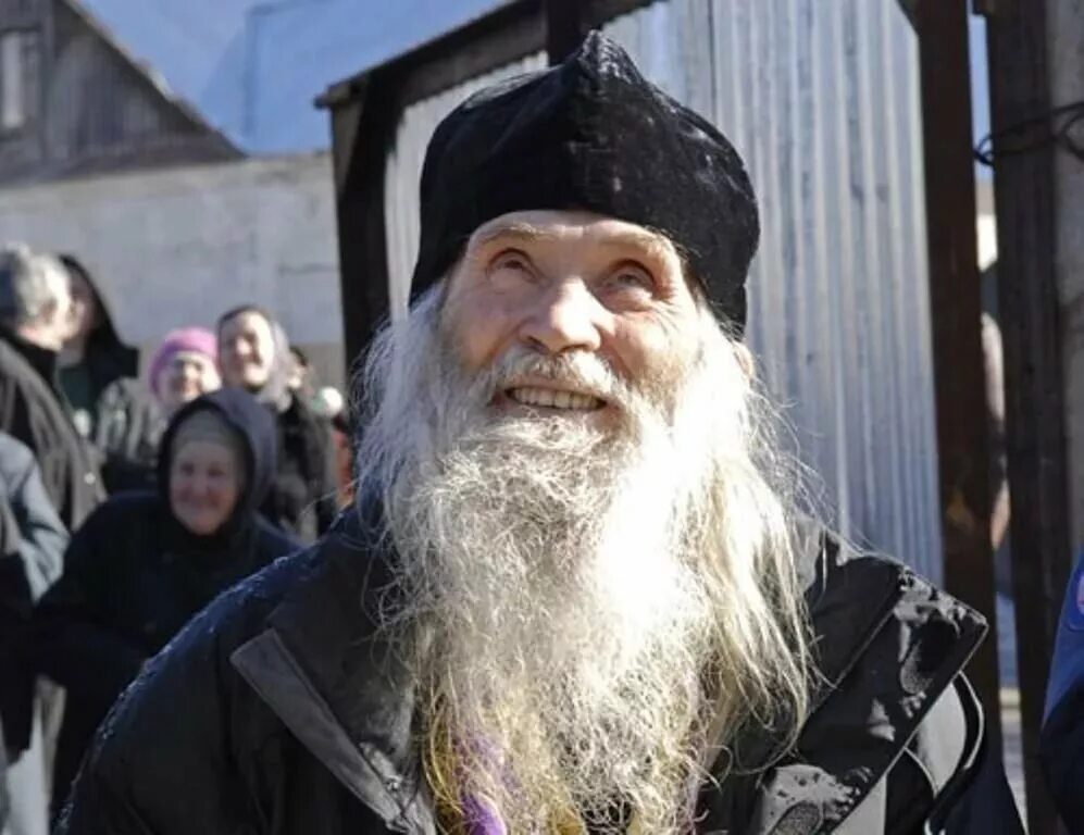 Старец таврион батозский. Старец иосиф афонский. Православный монах паисий святогорец. Стефан карульский святогорец. Как найти старца.