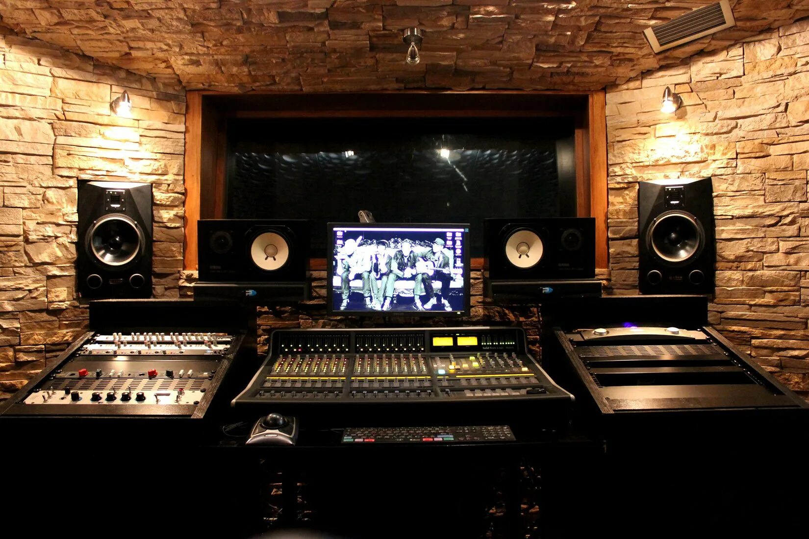 Студия звукозаписи Rap. Студия звукозаписи FL Studio. Студия звукозаписи рэп.