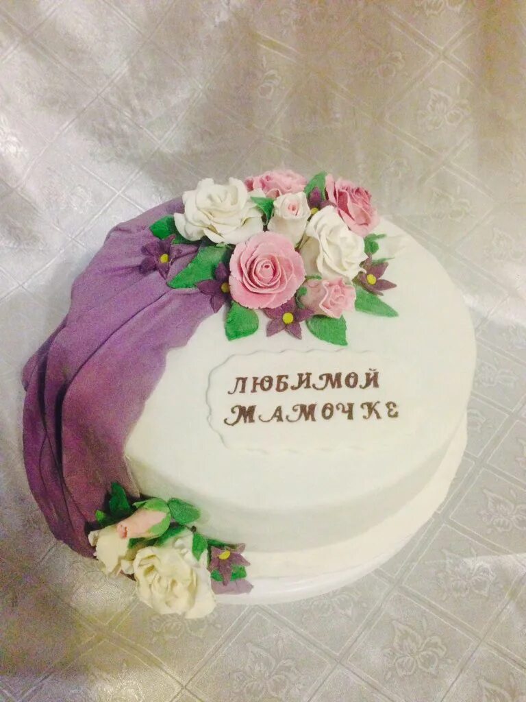 Торт для мамы. Красивый торт для мамы. Торт маме на день рождения. Торт маме наьдееь рождение.