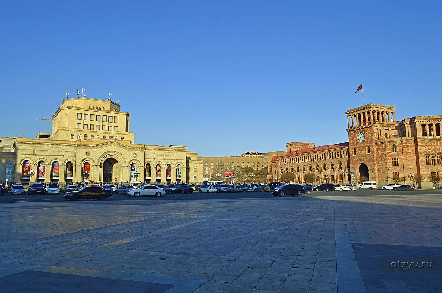 Площадь Республики Ереван. Здания на площади Республики в Ереване. Площадь Republic Square Армения. Ереван площадь Республики Erevan Armenia.