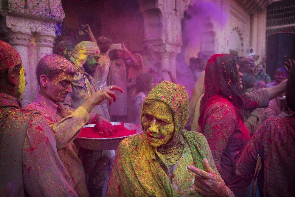 Фестиваль красок Холи в Индии. Праздник весны Холи Holi Индия. Холи — Индуистский фестиваль весны. Фестиваль холе
