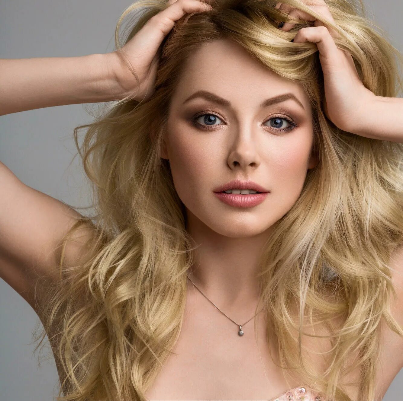 нюша певица. екатерина кузнецова. Agnia ditkovskyte. агния дитковските 2006. список российских девушек.