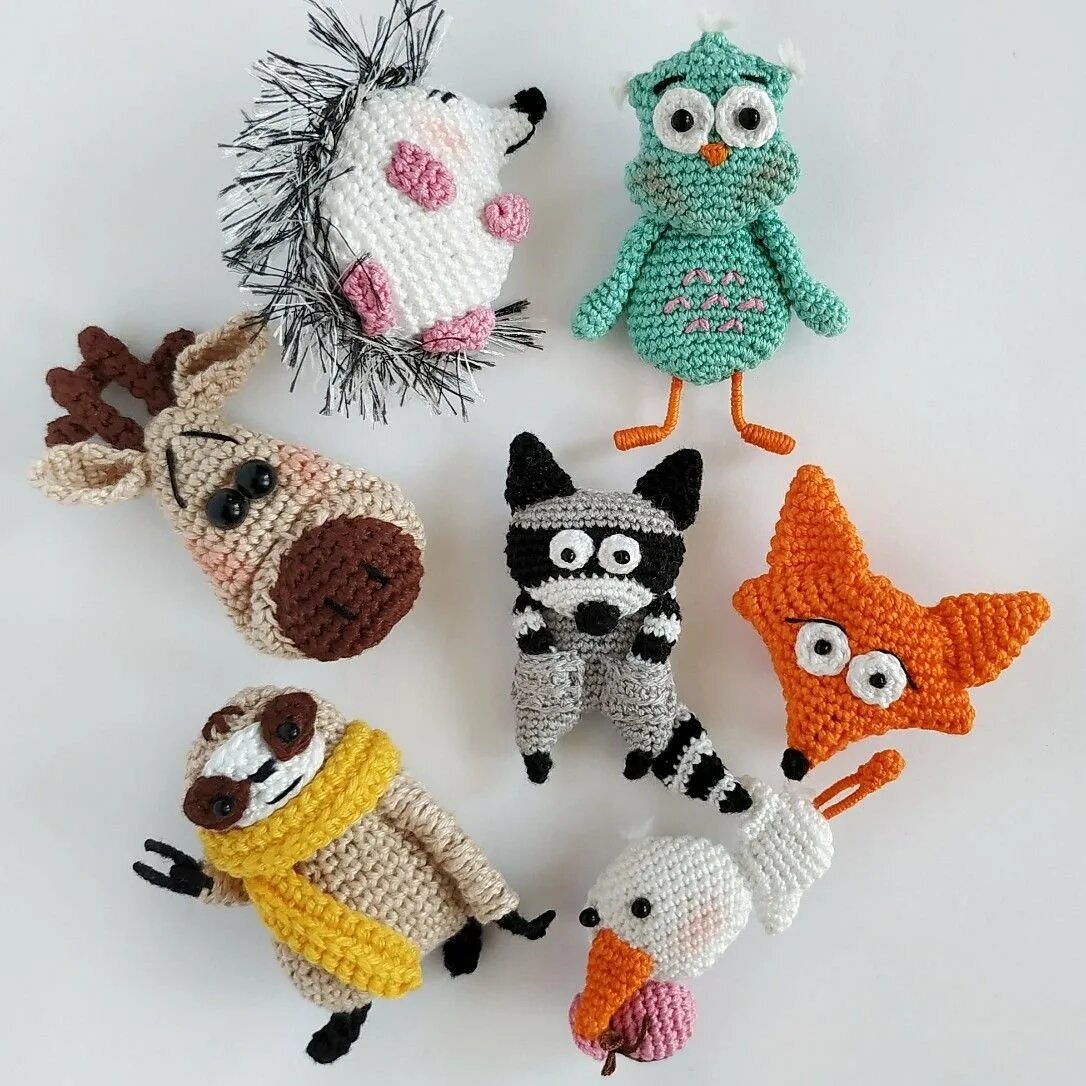 Плоские игрушки связанные крючком. Плоские игрушки крючком. Плоские игрушки крючком. Плоские игрушки крючком. Аппликации крючком для детей.