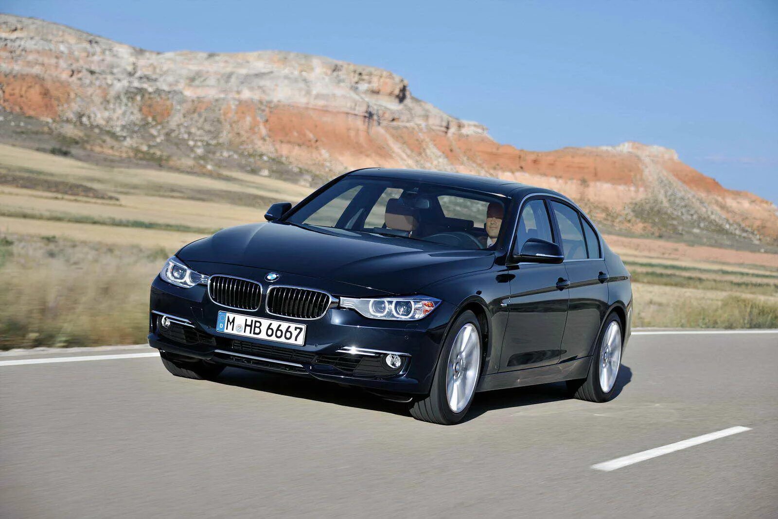 Купить бмв 3 дизель. BMW 3 седан. BMW 3 Series f30. BMW 5 Series f30. BMW 3 Series 2012.