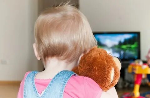 Ребенок не смотрит на игрушки
