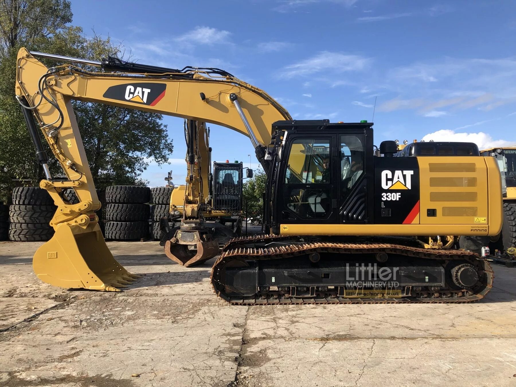 Caterpillar 330d2l. Экскаватор сат 330. Экскаватор Cat 330 d2l. Экскаватор Катерпиллер 330. Купить экскаватор 330