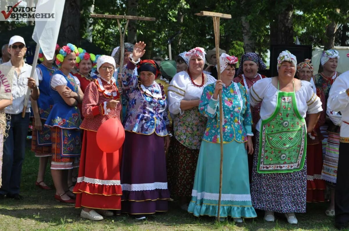 Село Переясловка Красноярский край. Дом культуры посёлок Переясловка. Деревню на хору возле Переясловки. Село Переясловка озеро.