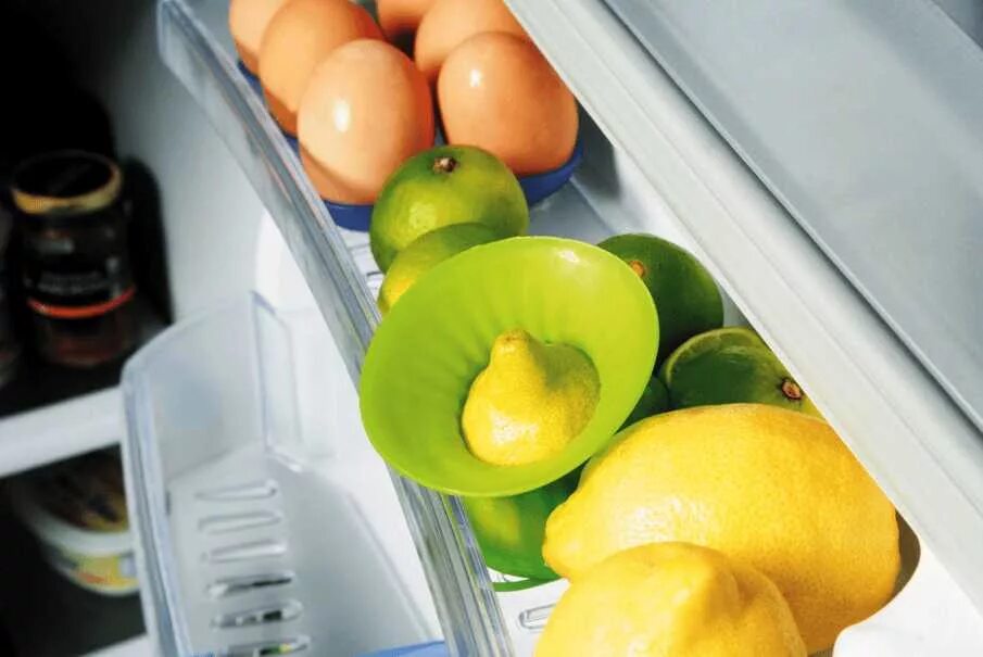 Как сохранить лимон в холодильнике. Лимон-пресс, зеленый, силикон, Lekue. Лимонница для хранения лимона. Контейнер для лимона. Lekue силиконовые для лимона.