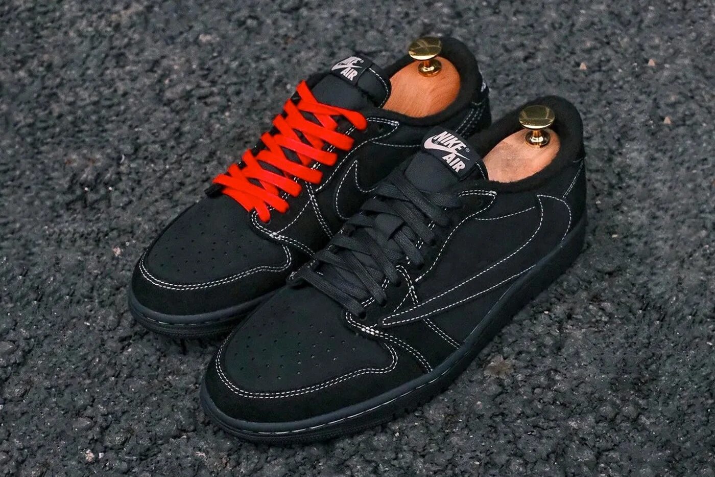 Travis scott nike air jordan 1 low. Nike jordan 1 low travis scott black phantom. nike air jordan 1 low black phantom. nike air jordan 1 low travis scott black phantom. travis scott x air jordan 1 low black phantom.