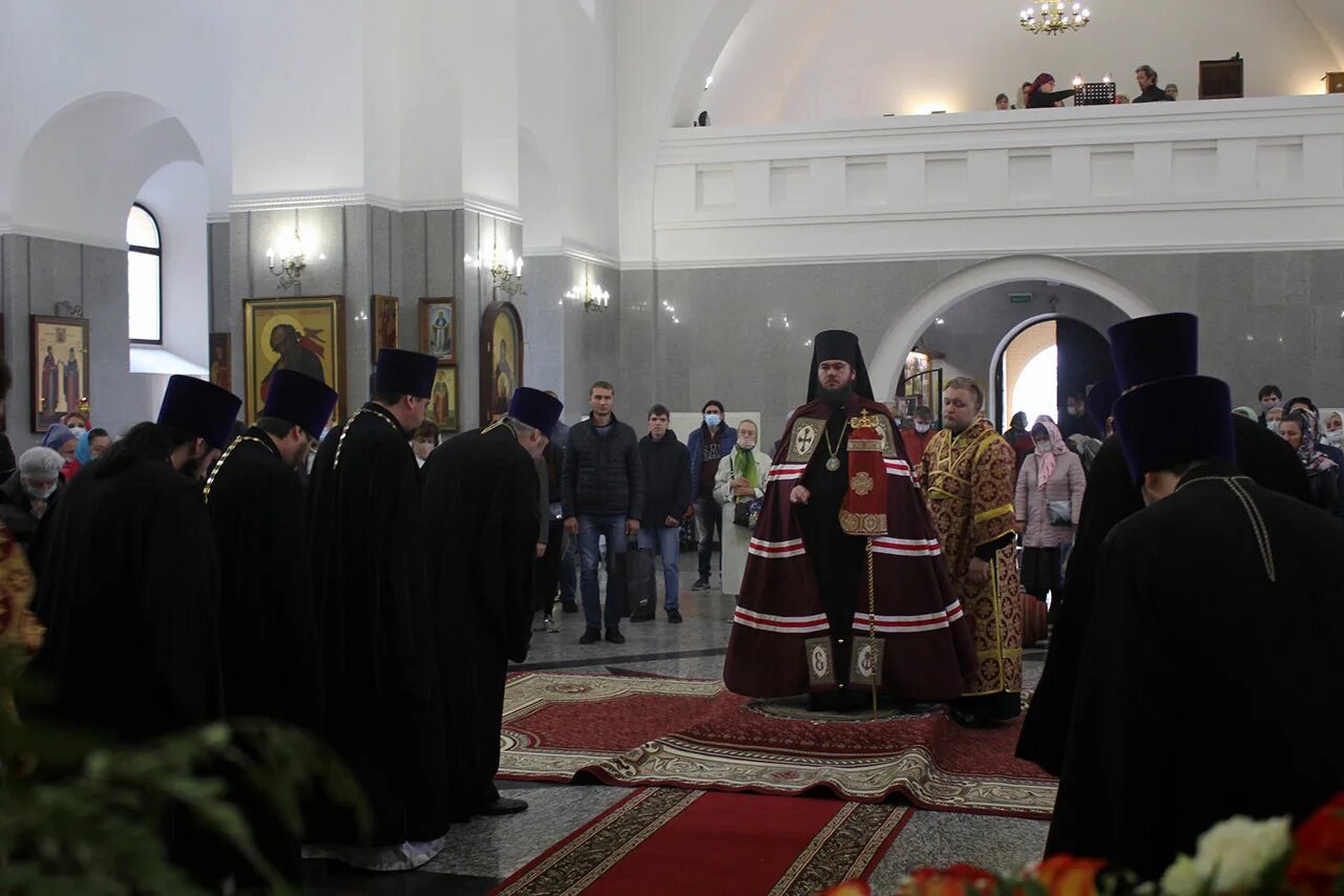 храм усекновения главы иоанна предтечи в братеево диакон. епископ фома сергиево-посадский наместник троице-сергиевой. храм усекновения главы иоанна предтечи в братеево расписание. храм усекновения главы иоанна предтечи в братееве. храм иоанна крестителя в братеево настоятель.