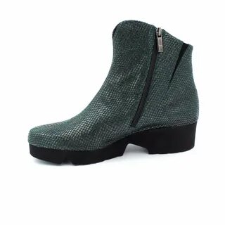 Авито женские ботинки москва
