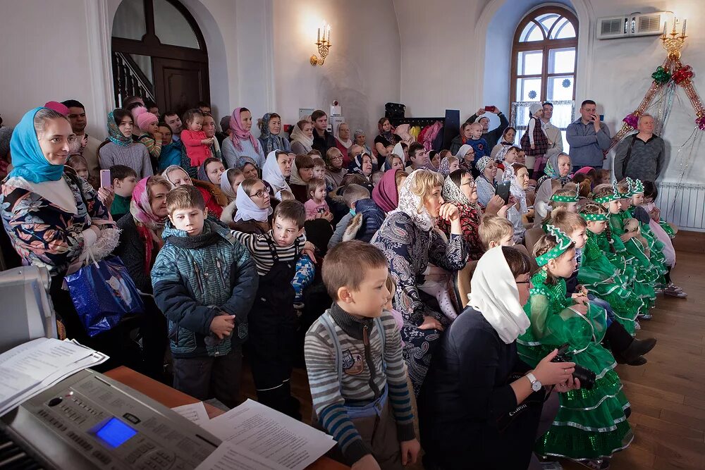 службы в церкви тюмень