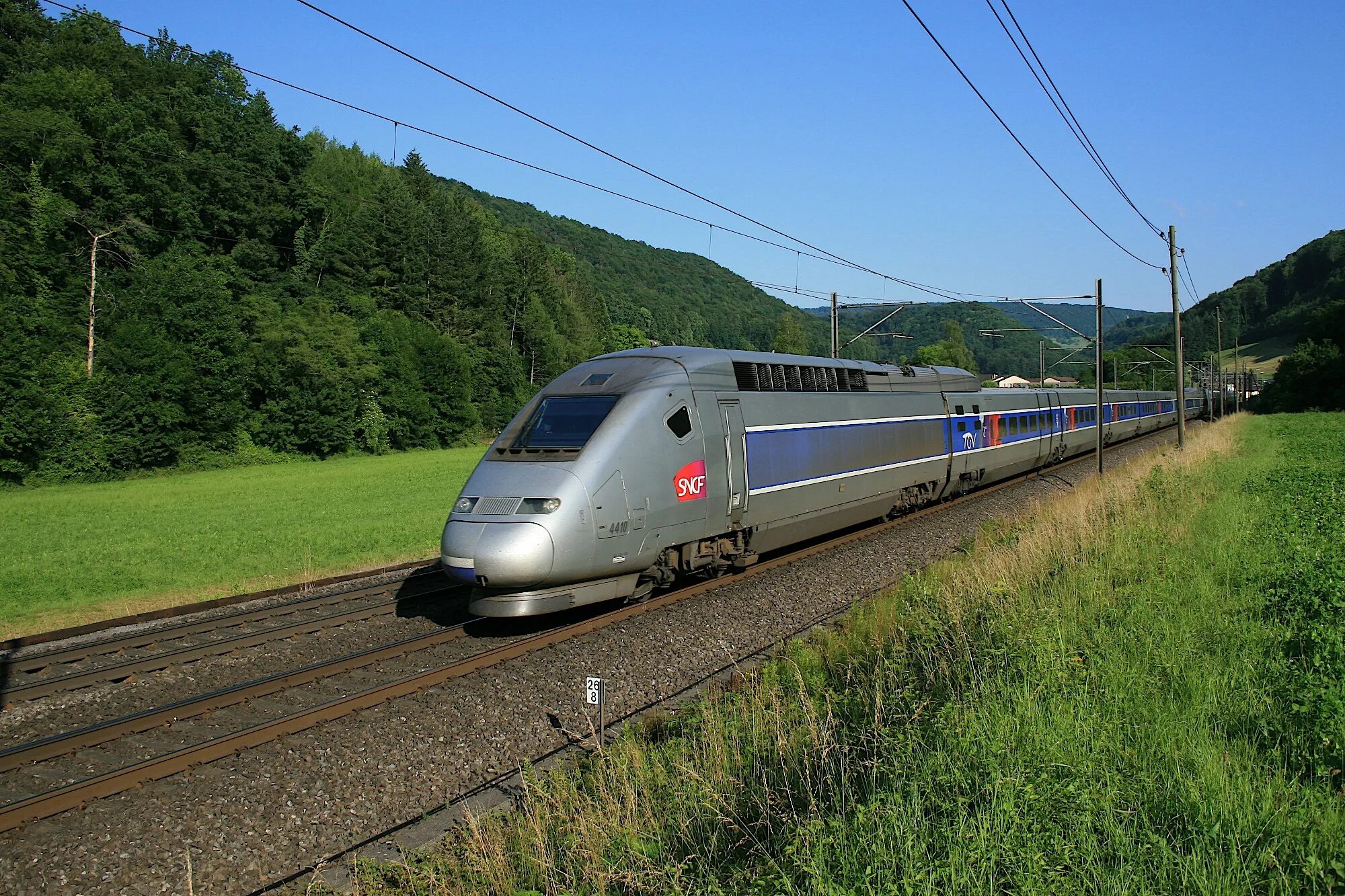 Франция, TGV POS – 574 км/ч. Поезда. Скоростной поезд. Современные поезда.